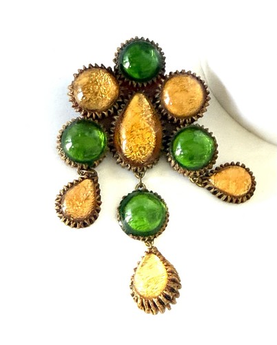 Superbe broche eleve - broche,