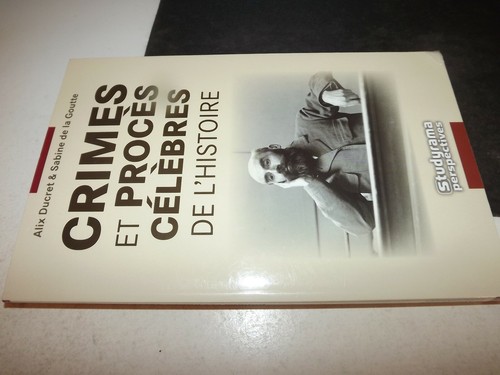 Livre crimes et - **,