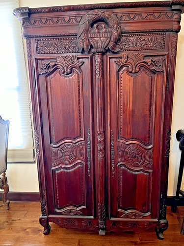 Armoire vintage carved french - ,