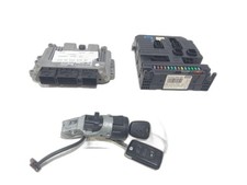 Enjoliveur feu arriere droit