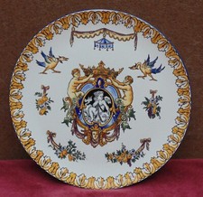magnifique ancien plat faience gien 1875 décors renaissance signé parfait etat 2