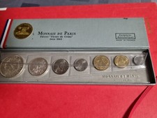 TRÈS BEAU COFFRET DE LA MONNAIE DE PARIS FLEURS DE COINS 1965 AVEC LA 10 FRANCS 