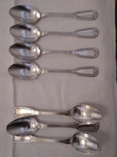 4 CUILLERES A DESSERT METAL