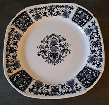 GIEN - PLAT EN FAÏENCE