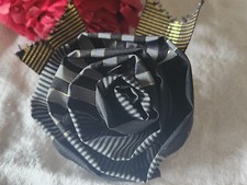 Fleur ancienne tissu quadrille