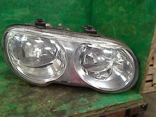 Optique avant principal droit