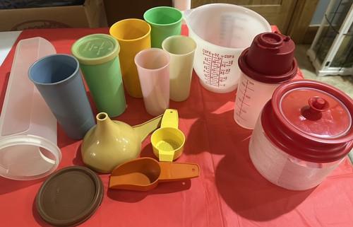 Tupperware mixed lot 13 - lot, of