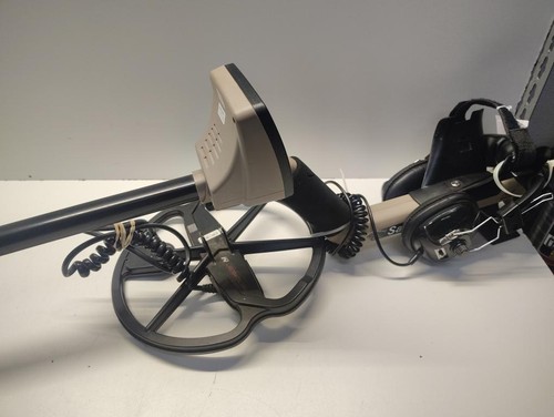 Minelab metal detector - metal,
