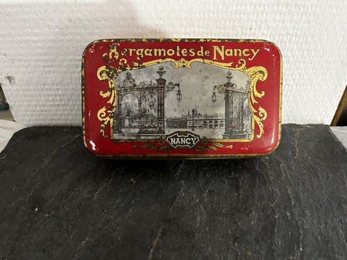 Boîte métallique ancienne - boîte,