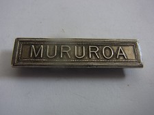 AGRAFE BARRETTE MURUROA taille 40 x 10 mm   en l'état
