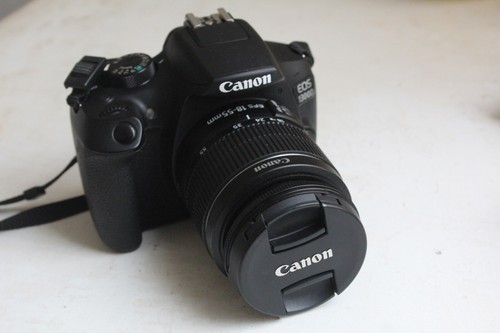 Superbe canon eos 1300d avec - canon,