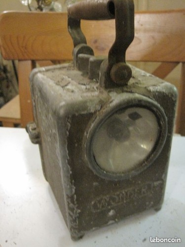 Ancienne lanterne sncf wonder