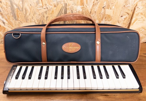 Suzuki melodion 37 key - m-37,
