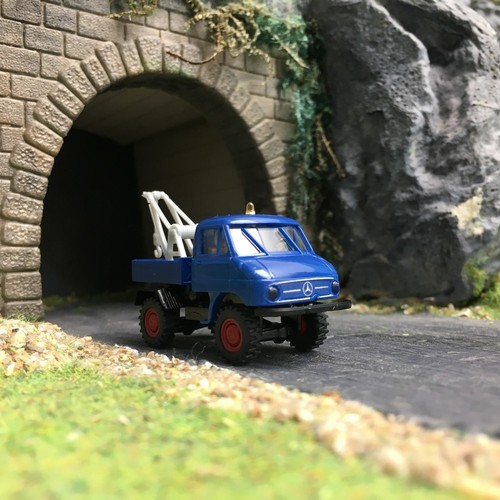 Dépanneuse mercedes unimog - mercedes,