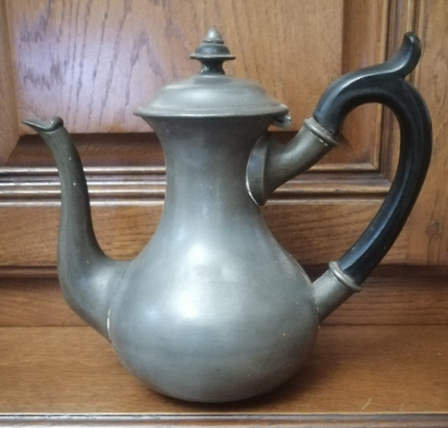 Elégante théière anglaise