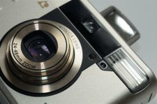 Konica Revio Z2 24-48mm Zoom