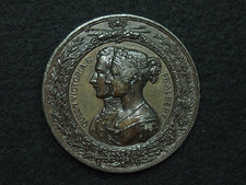 MEDAILLE ALU. QUEEN VICTORIA EXPOSITION INTERNATIONALE INDUSTRIE LONDRES 1851