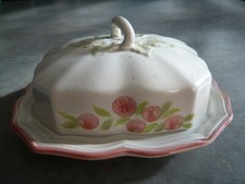 BEURRIER EN CERAMIQUE DECORE - SALINS FRANCE  - Dimensions : 20 x 16 x 8 cm