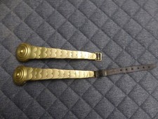 paire de jugulaires écailles pour casque cavalerie 1913 chasseur hussard