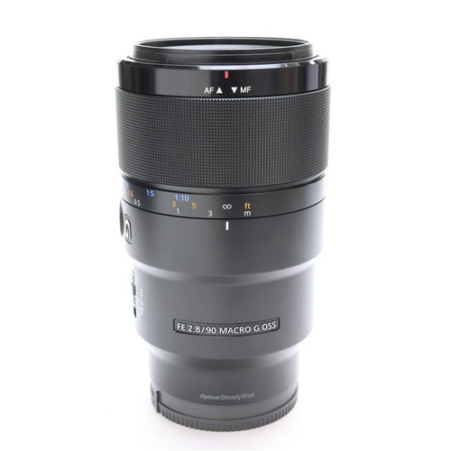 Sony 90mm macro g - f/2.8,