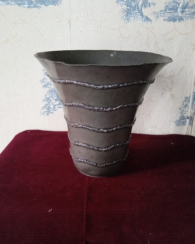 Vase étain art déco - en,