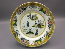 ASSIETTE REBUS MULTICOLORE DE CHOISY L'EAU TRANQUILE EST SOUVENT LA PLUS