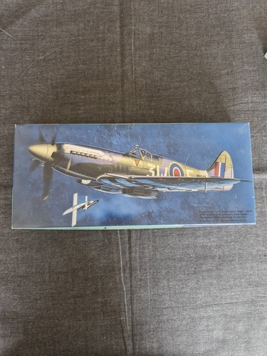 Spitfire xiv 72 - mk, 1/72