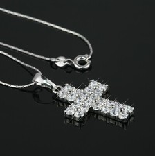 Collier Pendentif Croix Femme