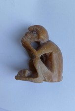 Petite statuette singe
