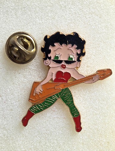 Pin betty boop guiitare - betty,