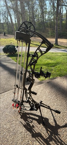 Hoyt alpha right - hoyt, hand