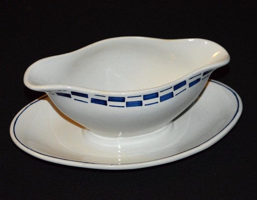 Ancienne saucière faïence