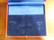 boîte vide étui croix de