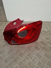 Feu arriere principal droit