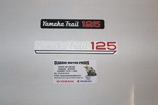 125  AT2 YAMAHA EMBLEMES  POUR RESERVOIR  D'HUILE ET GRILLE D'ECHAPPEMENT