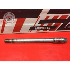 Axe de roue avant Suzuki GSF