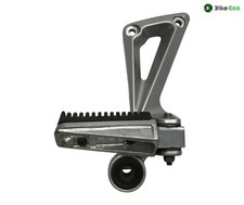 Platine et repose pieds arriere droit YAMAHA BT 1100 2002-2004 BULLDOG