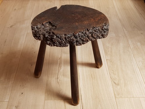 Tabouret tripode bois art - en,