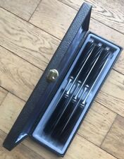 6 COUTEAUX DE TABLE MANCHE