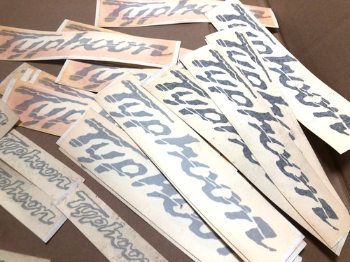 Lot autocollants genuine - 25,