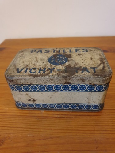 Grande ancienne boite - , de