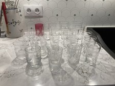 Gros lot de 30 gobelets en