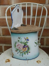 pot à sel ou boite à sel tole émaillée japy