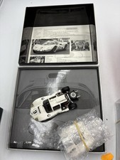 MINICHAMPS Chaparral 2D #9 24h Le Mans 1966 Phil Hill- Joakim Bonnier 1/43