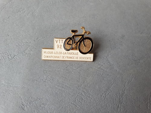 Pin sport cyclisme velo - -, /
