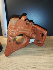 Crochet attelage Pommier  4 Trous Type 25c De Chantier Pour Bétonnière  A Saisir