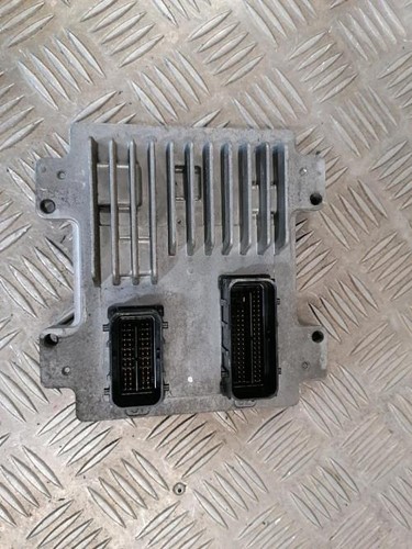 Calculateur moteur opel corsa - opel,