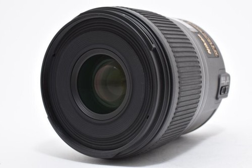 Objectif micro grand angle