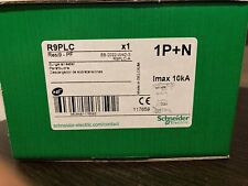 Parafoudre Schneider Resi9 R9PLC Combi - 10ka 1P+N avec Accessoires