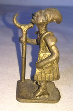 ANCIENNE STATUETTE FIGURINE HOMME AVEC BATON ART AFRICAIN du MALI en BRONZE 1950